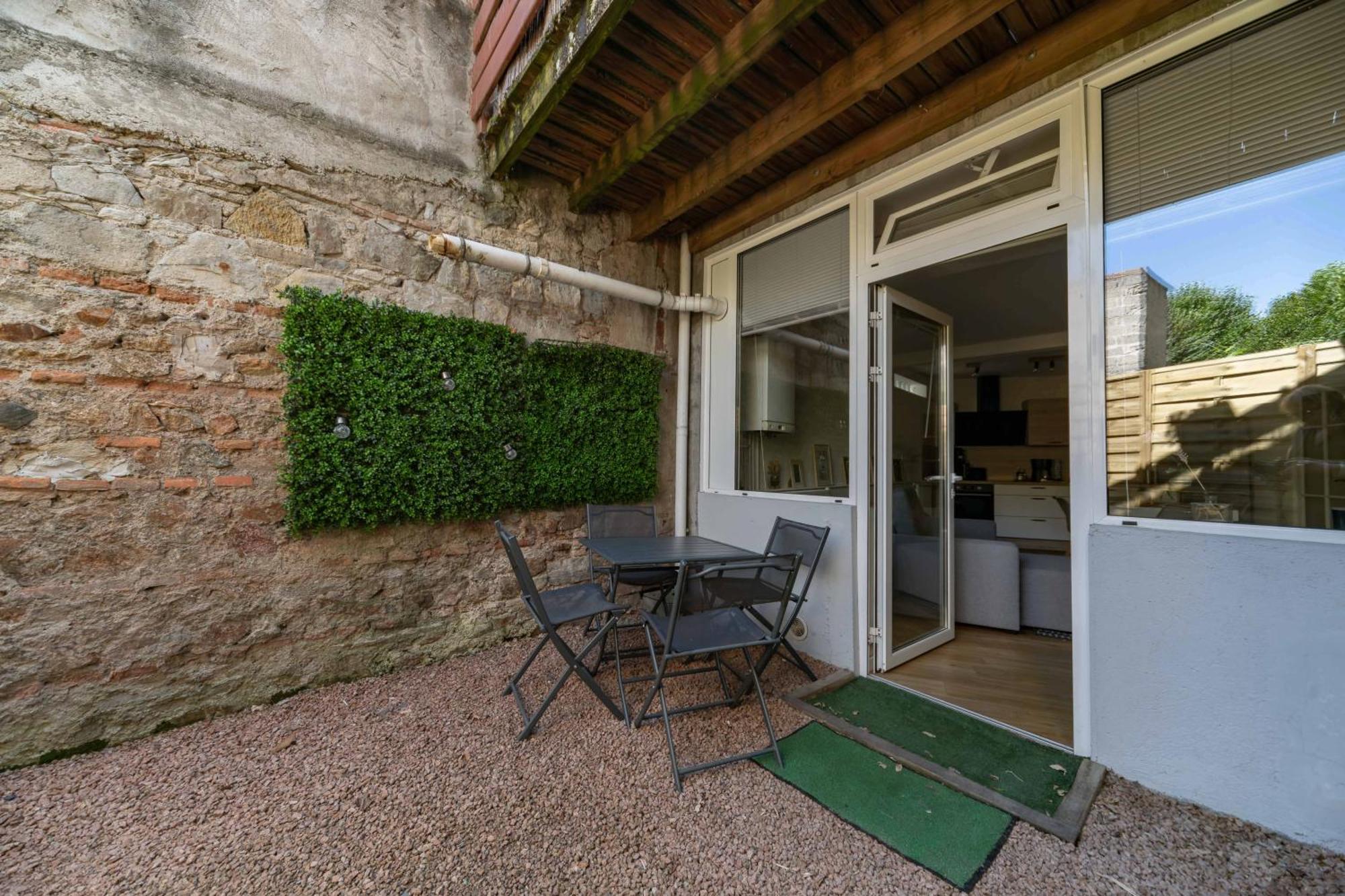 Le Celestin - Appartement 2 Chambres Avec Jardin En Centre Ville Vichy Eksteriør billede